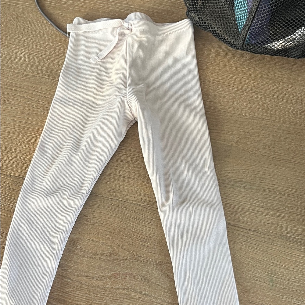 Zara Kids Cream Ribbed Leggings